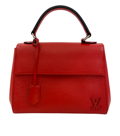 Cluny BB, vista frontal